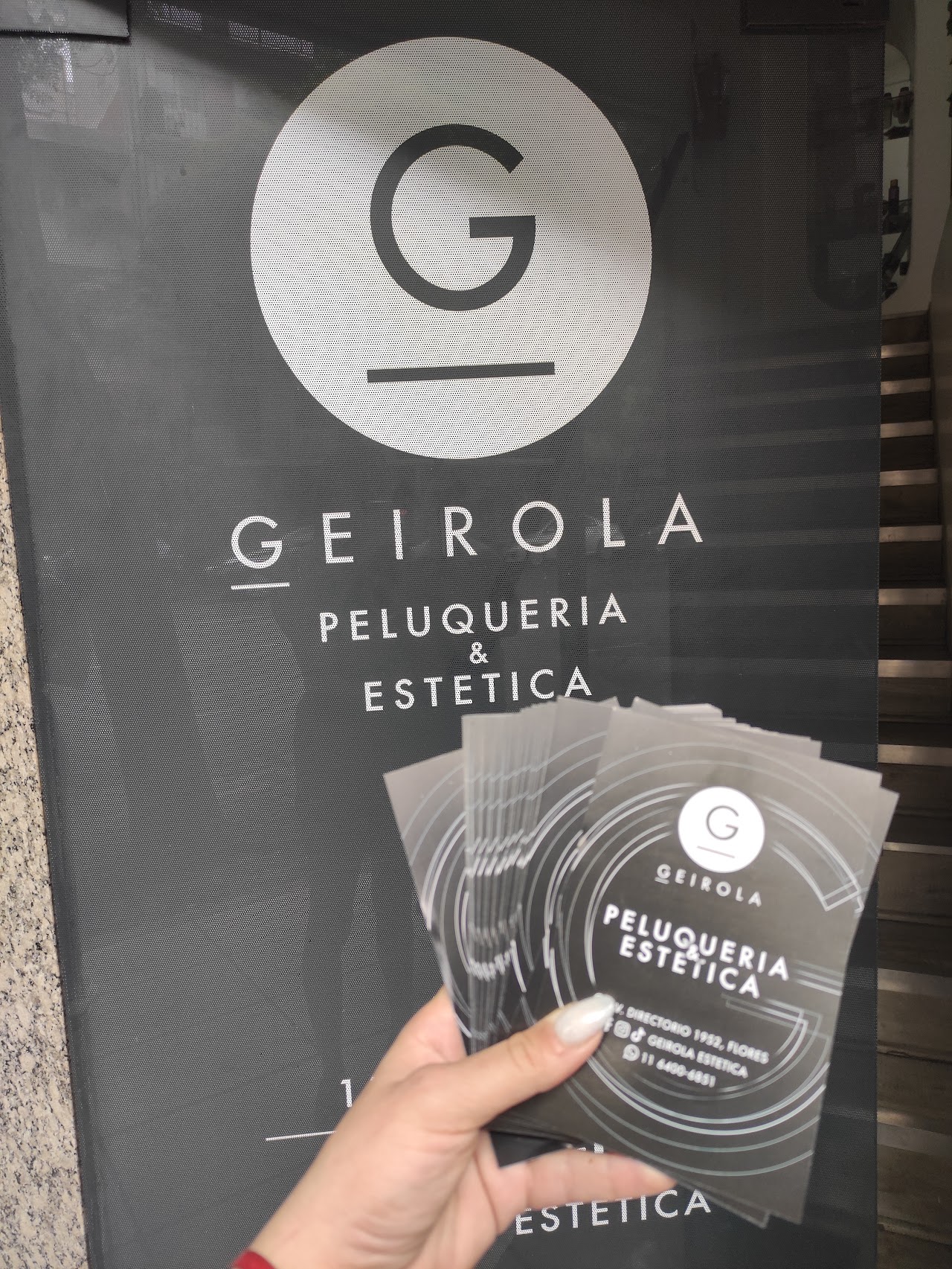 Geirola Estética - marca y locación